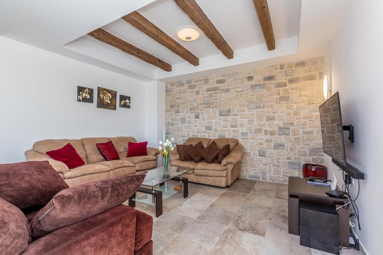 Villa Lurda Linardici Krk Exterior foto
